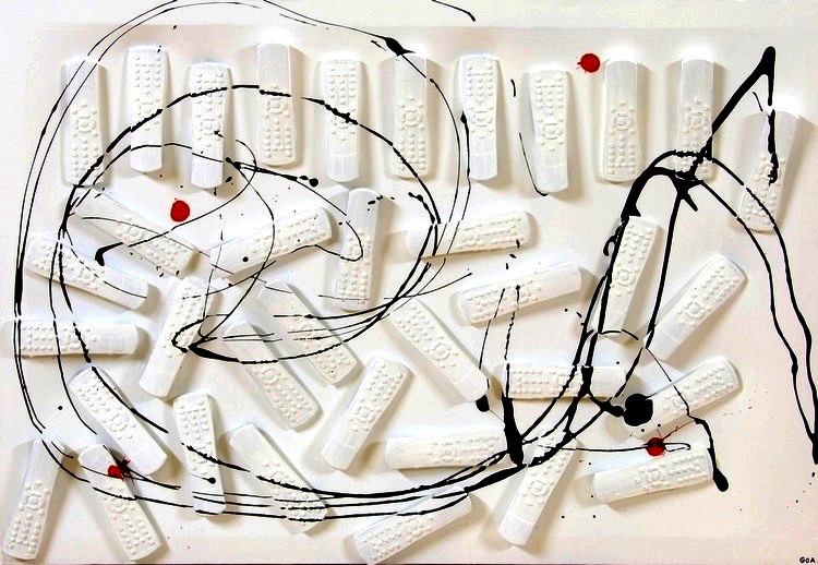 QUADRO IN STILE DRIPPING CON ACCUMULAZIONE DI TELECOMANDI TELEVISIVI