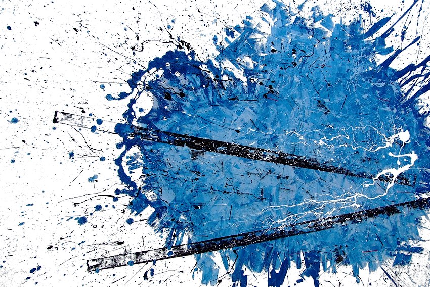 Pittore artista Goa quadri astratti moderni realizzati a mano, titolo "La vita è uno scandalo" un dipinto su tela con una grande macchia celeste che irrompe sulla tela come un grande cancro vitale